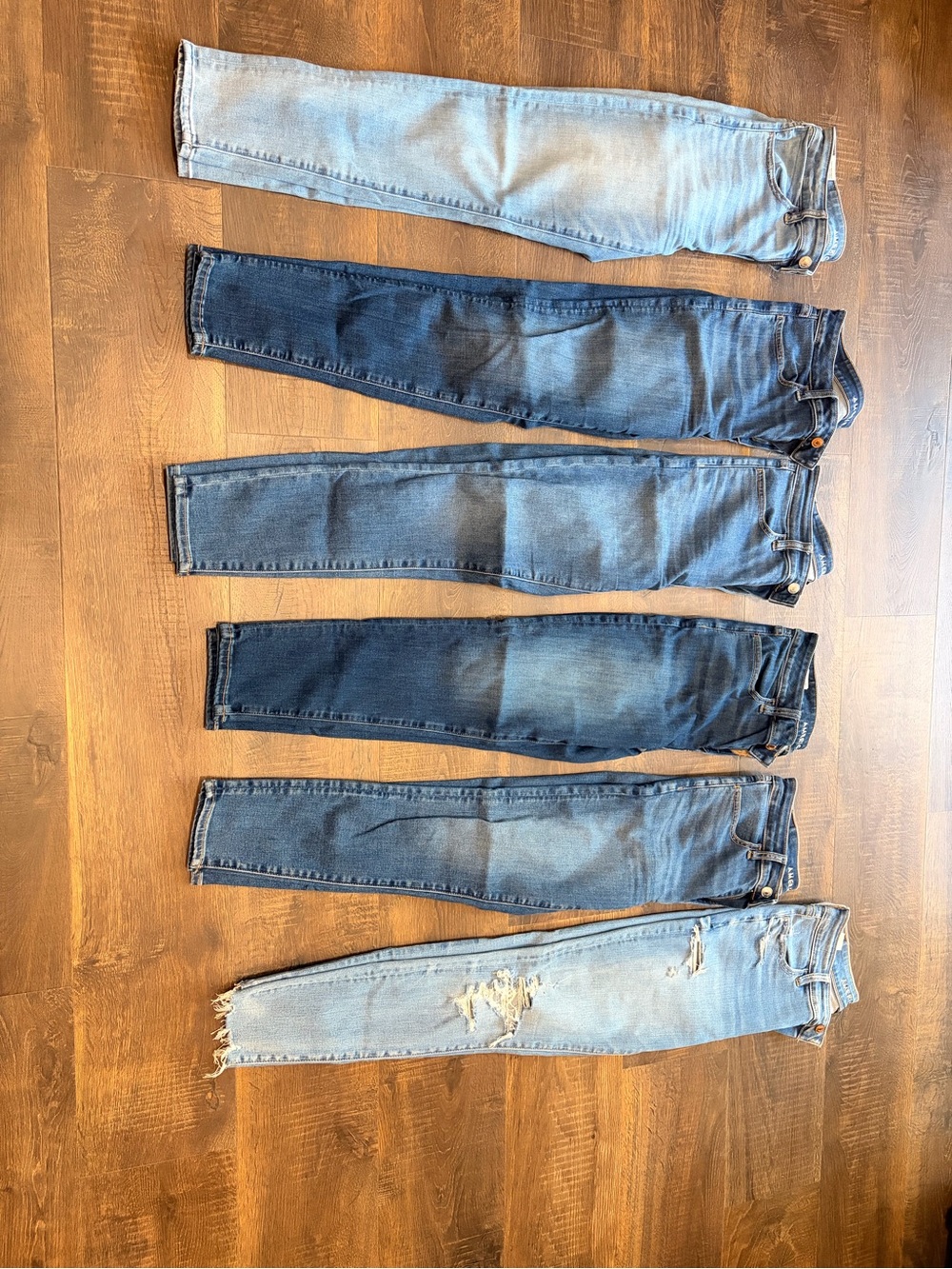 Women’s American Eagle size 6